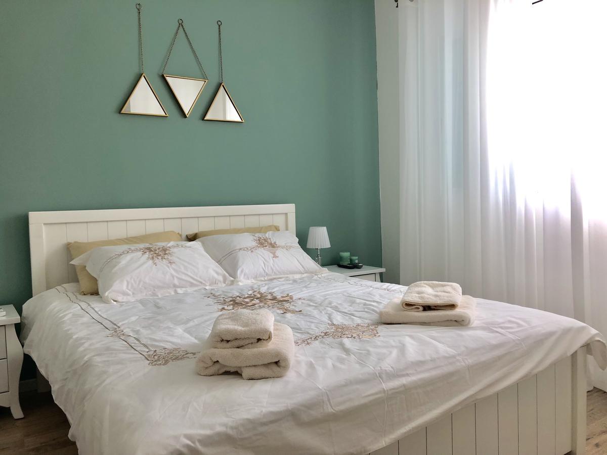 2 Bedrooms Apartment " Marcheliz " In Bat-Yam Бат-Ям Экстерьер фото